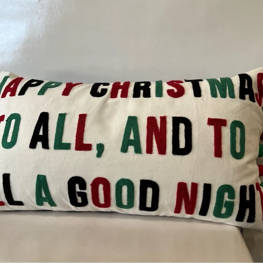 Beautiful Christmas Accent Pillow Happy Christmas to All and to all a Good Night
